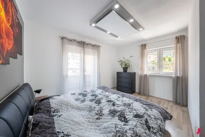 6-Zimmer-Gewerbeimmobilie kaufen in Kufstein – 240 m², € 895.000 – Bild 21 von 32