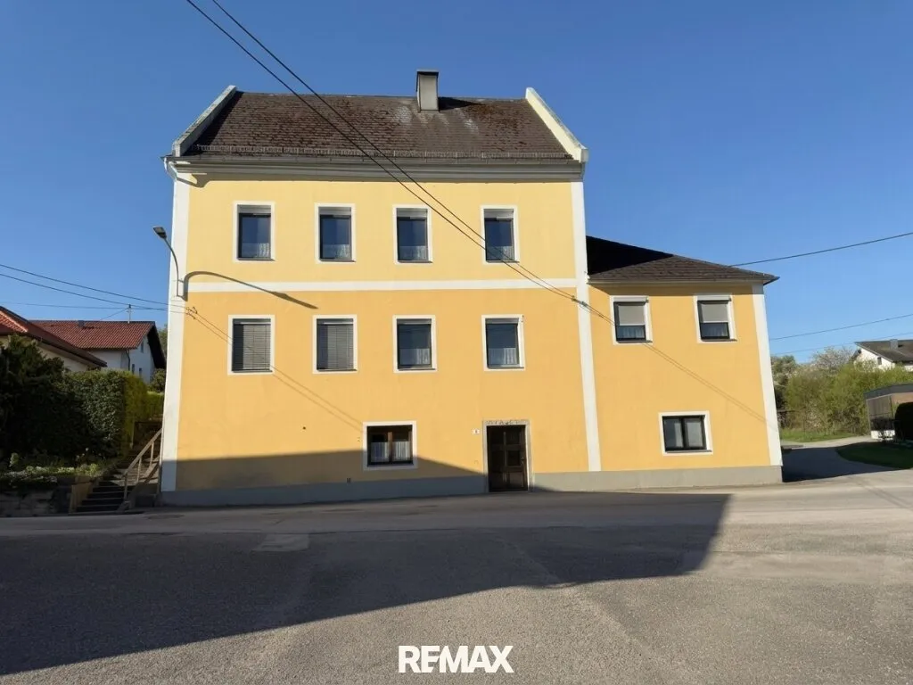 Hus, 305 m²