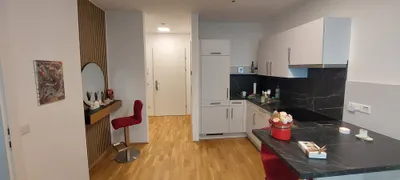 2-Zimmer-Wohnung kaufen in Linz – 40 m², € 272.000 – Bild 2 von 10