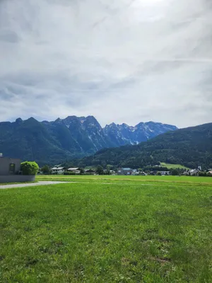 Grundstück kaufen in Hallein – 1 225 m² – Bild 1 von 3