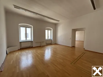 6-Zimmer-Immobilie mieten in Kirchdorf an der Krems – 186 m², € 2.545 – Bild 2 von 5