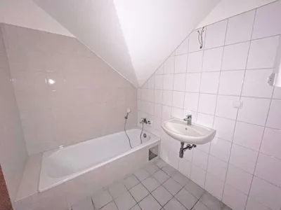 3-Zimmer-Wohnung mieten in Amstetten – 72,63 m², € 700 – Bild 12 von 14