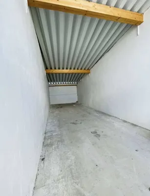 Gewerbeimmobilie mieten in Wiener Neustadt Land – 42 m², € 378