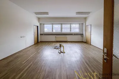 Gewerbeimmobilie mieten in Braunau am Inn – 3 441 m², € 15.140 – Bild 6 von 9