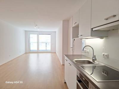 Ruhige 3-Zimmer-Wohnung mit Außenfläche