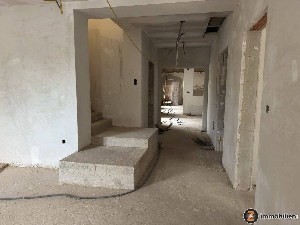 Stegersbach: Neubau mit 4 geplanten Wohnungen im Rohbauzustand - Ansicht 3