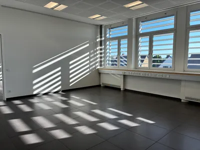 Gewerbeimmobilie mieten in Linz Land – 187 m², € 2.225 – Bild 3 von 16