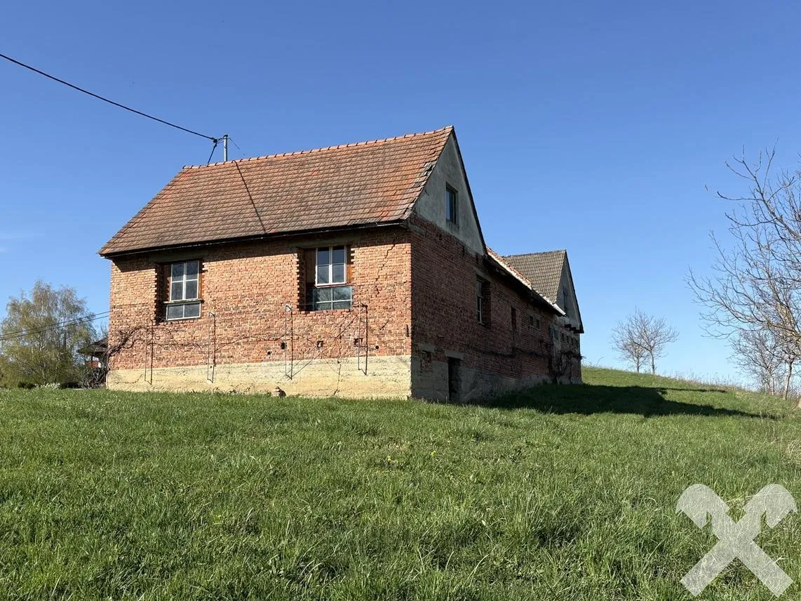 Landwirtschaftliches Anwesen in herrlicher Kuppen-Lage nähe Bad Loipersdorf / Jetzt zum reduzierten Preis! - Ansicht 2