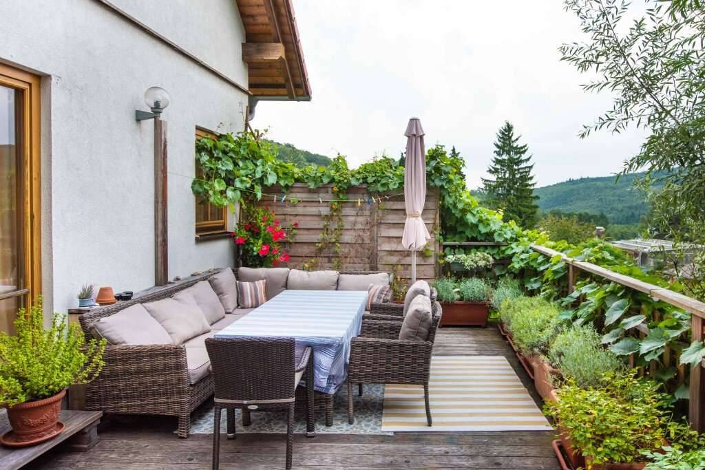 Niedrigenergiehaus mit Garten und Fernblick ins Grüne – pohled 2