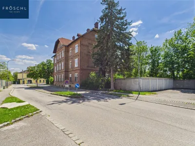 18-Zimmer-Gewerbeimmobilie kaufen in Neunkirchen – 553 m², € 630.000 – Bild 6 von 25
