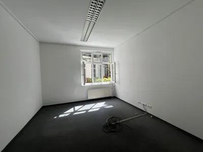 2-Zimmer-Gewerbeimmobilie mieten in Salzburg Stadt – 140 m², € 2.499 – Bild 8 von 15