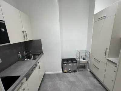 2-Zimmer-Gewerbeimmobilie mieten in Salzburg Stadt – 140 m², € 2.499 – Bild 11 von 15