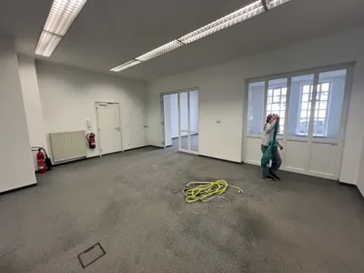 2-Zimmer-Gewerbeimmobilie mieten in Salzburg Stadt – 140 m², € 2.499 – Bild 13 von 15