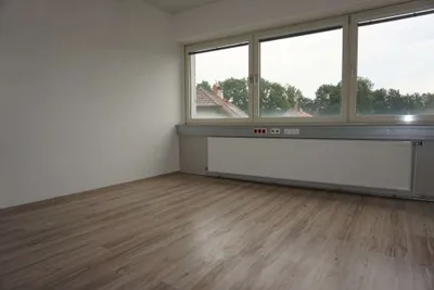 3-Zimmer-Gewerbeimmobilie mieten in Linz – 136 m², € 1.379 – Bild 4 von 6