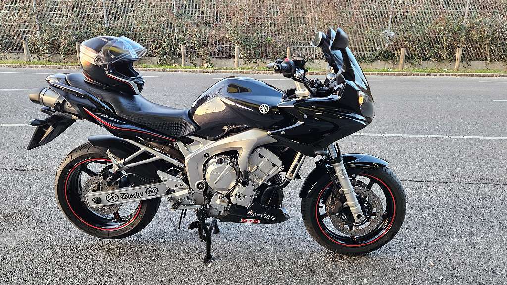 Yamaha FZ 6s Tourer