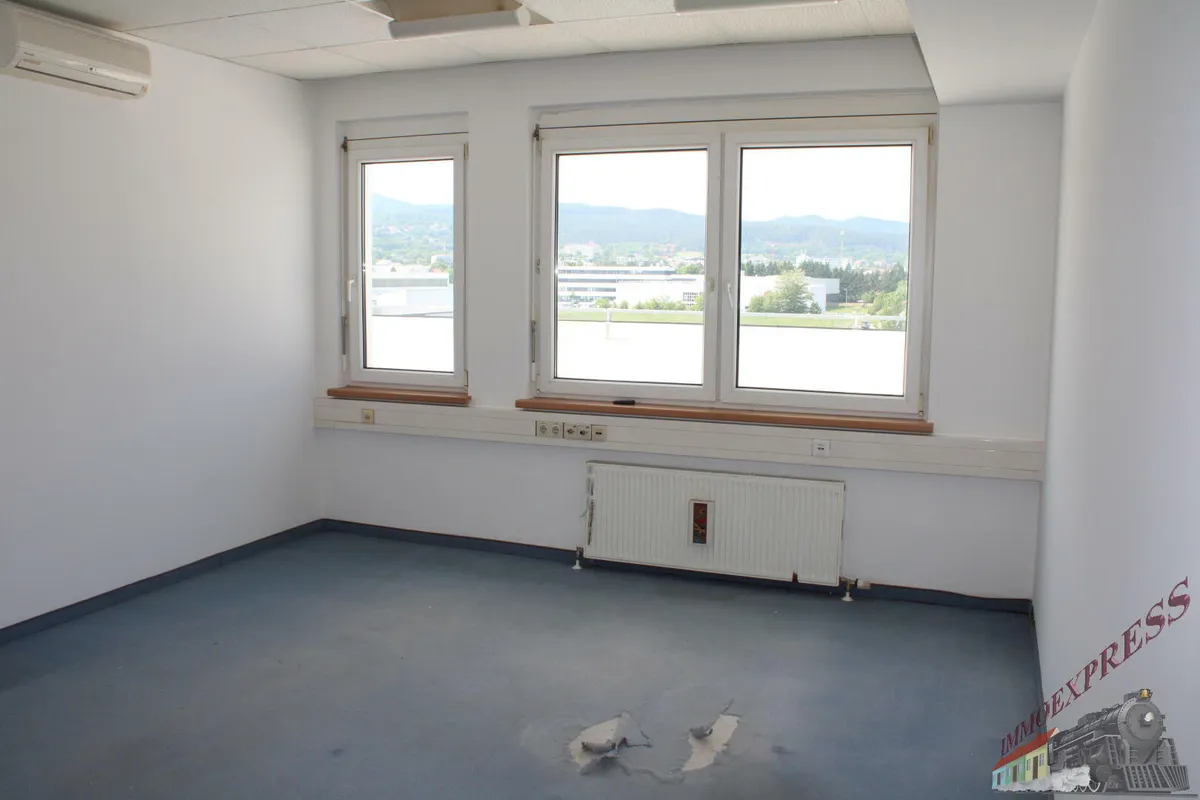 Gut gelegenes modernes Büro mit 33  m² - EUR10,00/m² - sofort verfügbar! - Ansicht 2