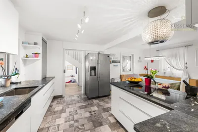 6-Zimmer-Haus kaufen in Klagenfurt – 247 m², € 998.900 – Bild 5 von 12