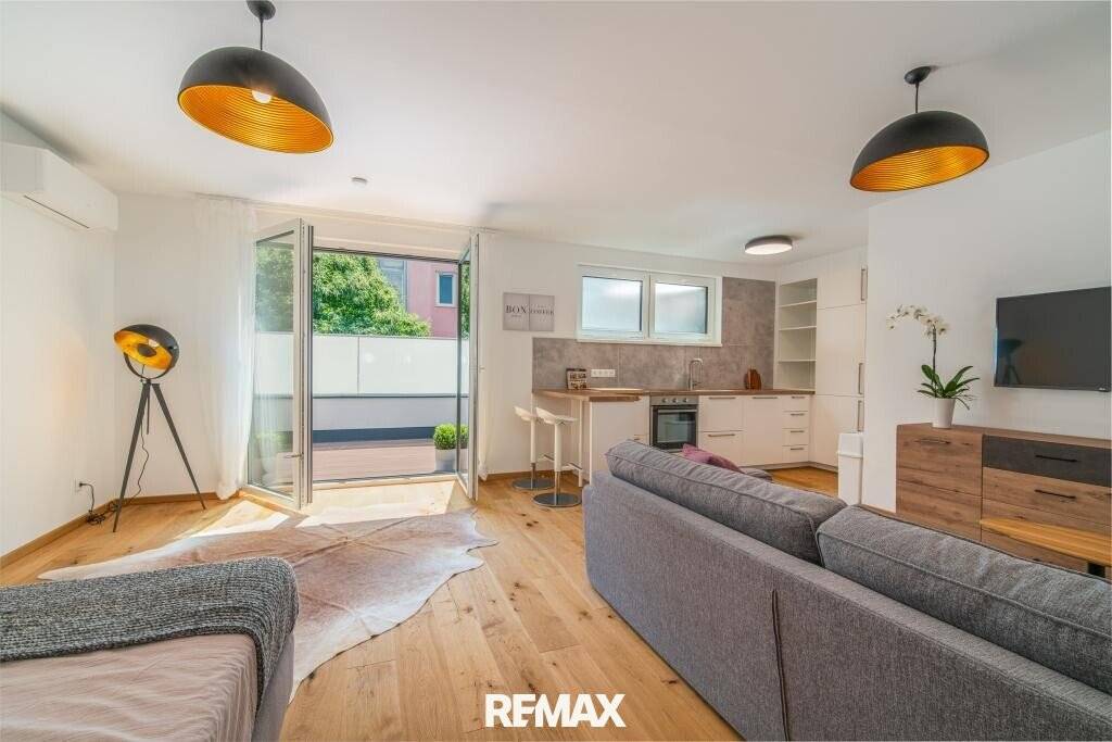 Luxuriöses vollmöbliertes Terrassenstudio mit Grünblick in Ruhelage - All In Miete, Wien