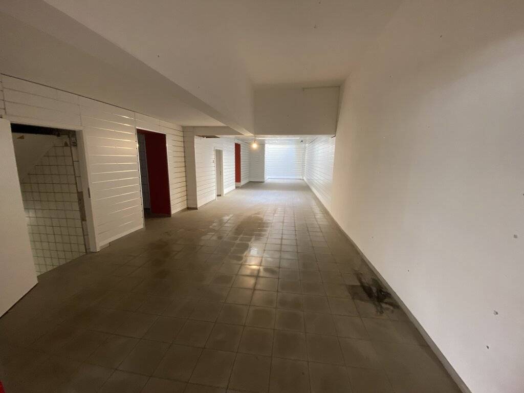 Großzügiges Eck-Geschäftlokal in der Klosterneuburgerstraße - Ansicht 3