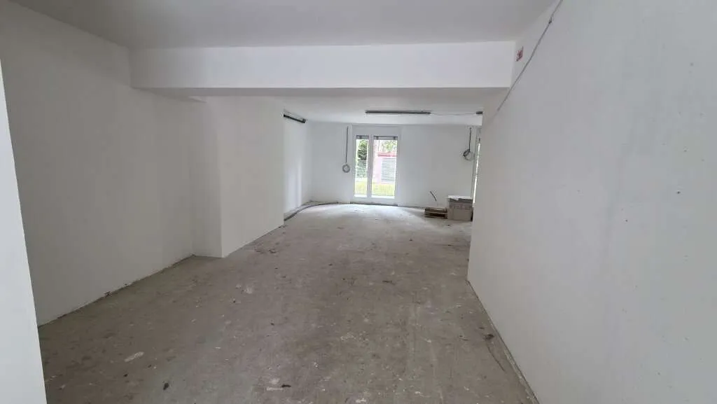 *vielfältige Nutzungsmöglichkeiten* - Yoga- Fitness- oder Tanzstudio in Bestlage zu mieten - Ansicht 2