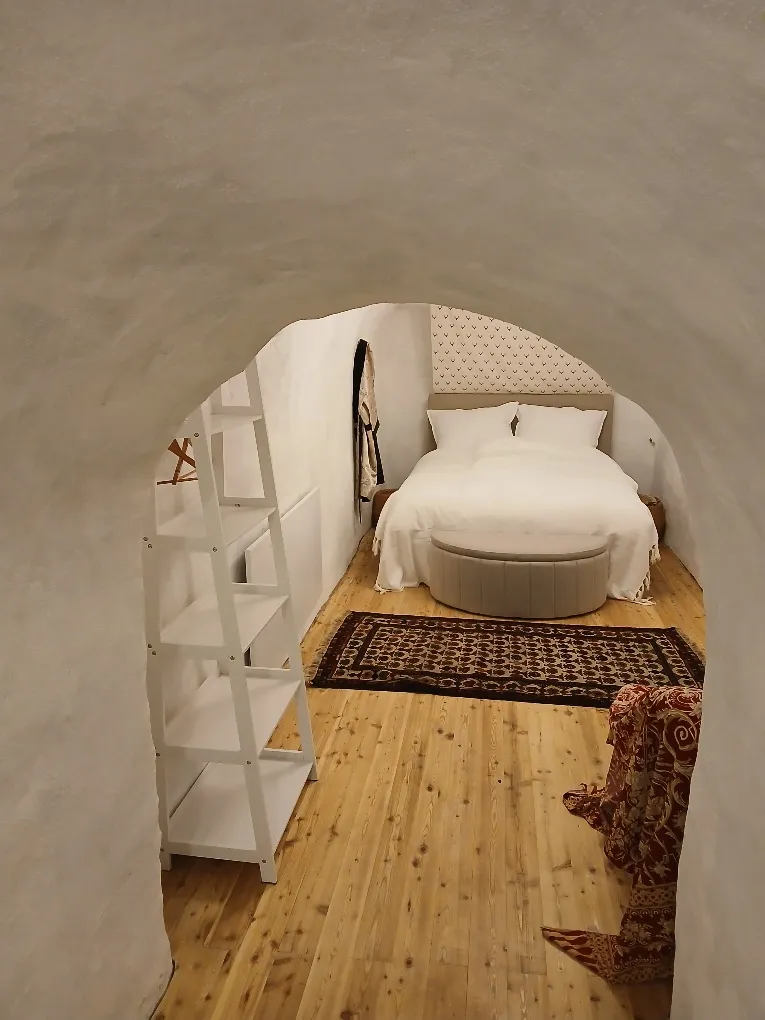 Stilvolle Wohnung mit großer Terrasse - Ansicht 3