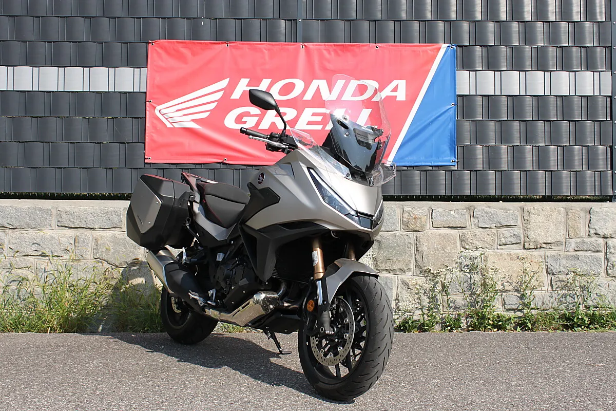 Honda NT