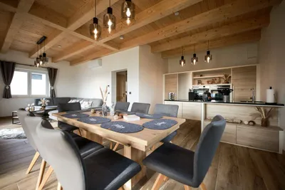 5-Zimmer-Haus mieten in Jennersdorf – 160 m², € 2.280 – Bild 12 von 34