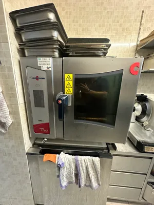 Gewerbeimmobilie mieten in Wien – 315 m², € 2.400 – Bild 28 von 30