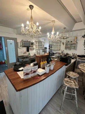 Gewerbeimmobilie mieten in Wien – 315 m², € 2.400 – Bild 17 von 30