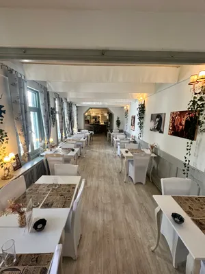 Gewerbeimmobilie mieten in Wien – 315 m², € 2.400 – Bild 23 von 30