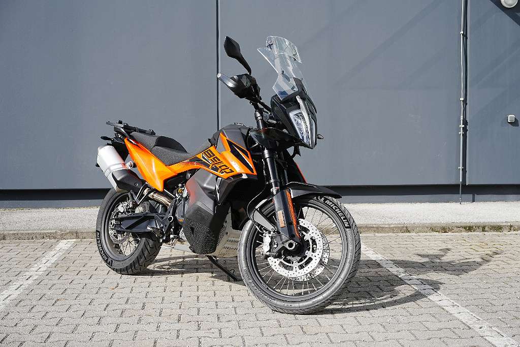 KTM Adventure 890 Adventure Enduro