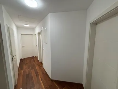 5-Zimmer-Haus mieten in Mödling – 280 m², € 2.480 – Bild 5 von 14