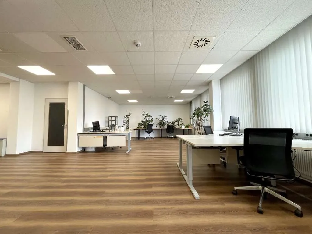 REPRÄSENTATIVE BÜROWELTEN mit vielen Annehmlichkeiten im PHILIPS-BUSINESS-KOMPLEX in Klagenfurt - Ansicht 2