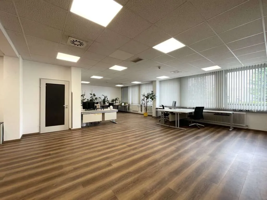 REPRÄSENTATIVE BÜROWELTEN mit vielen Annehmlichkeiten im PHILIPS-BUSINESS-KOMPLEX in Klagenfurt - Ansicht 3