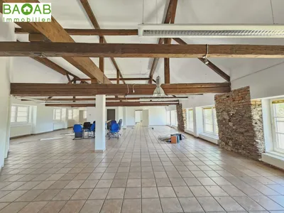 8-Zimmer-Gewerbeimmobilie mieten in Klagenfurt – 401 m², € 5.558 – Bild 2 von 12