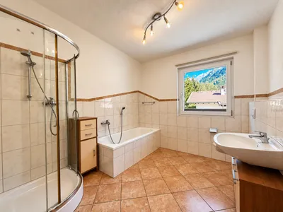 6-Zimmer-Haus kaufen in Imst – 154 m² – Bild 4 von 5