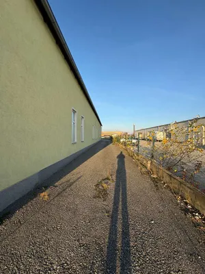 5-Zimmer-Gewerbeimmobilie mieten in Korneuburg – 466 m², € 9.600 – Bild 34 von 35