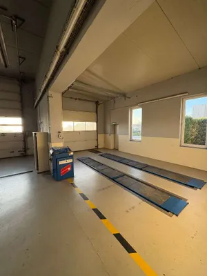 5-Zimmer-Gewerbeimmobilie mieten in Korneuburg – 466 m², € 9.600 – Bild 8 von 35