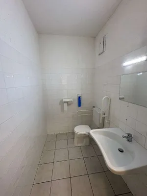 5-Zimmer-Gewerbeimmobilie mieten in Korneuburg – 466 m², € 9.600 – Bild 17 von 35