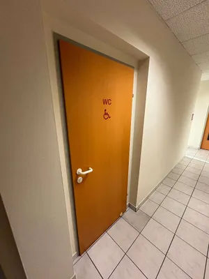 5-Zimmer-Gewerbeimmobilie mieten in Korneuburg – 466 m², € 9.600 – Bild 19 von 35
