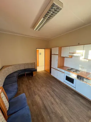 5-Zimmer-Gewerbeimmobilie mieten in Korneuburg – 466 m², € 9.600 – Bild 26 von 35