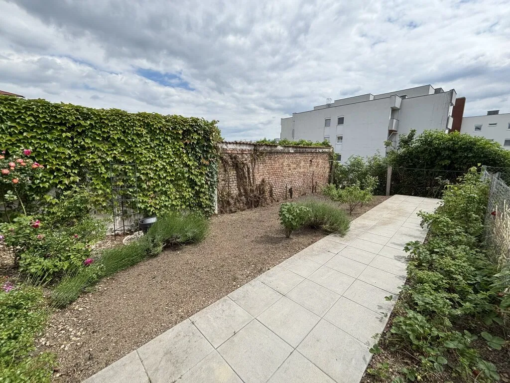 Mödling: Exklusive 5-Zimmer-Doppelhaushälfte mit großem Garten - Wohnen im Grünen! – pohled 3