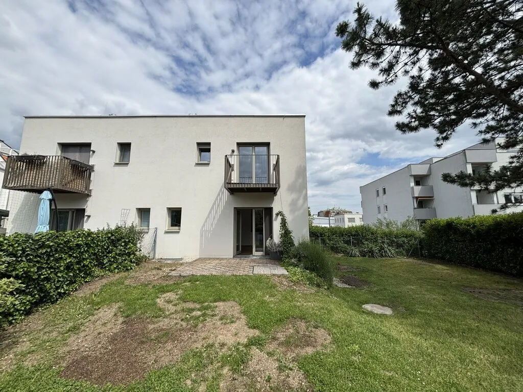 Mödling: Exklusive 5-Zimmer-Doppelhaushälfte mit großem Garten - Wohnen im Grünen! – pohled 2