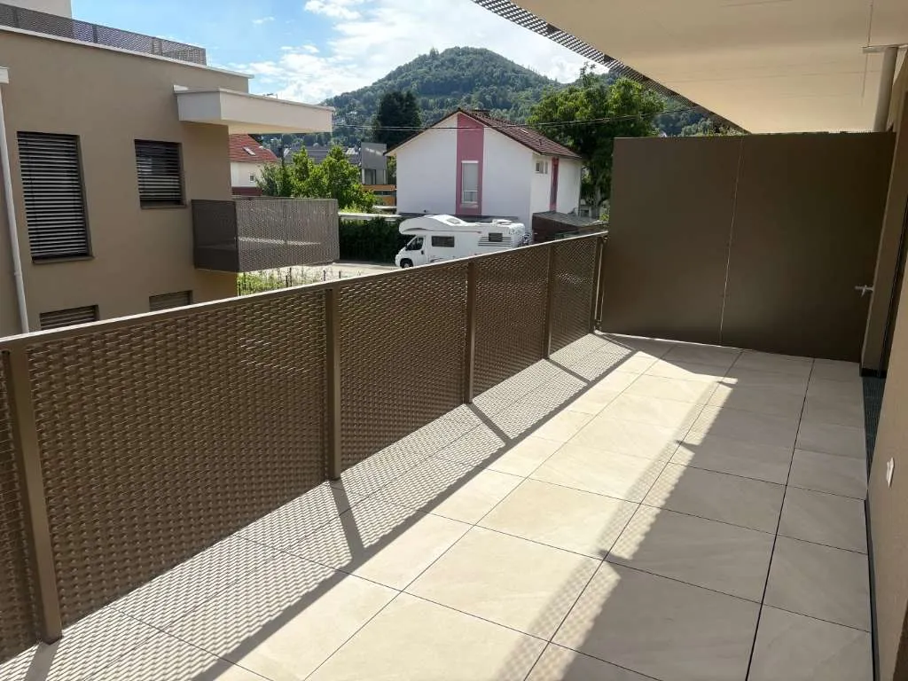 --NEUBAU-- Hochwertige 3-Zi-Wohnung mit großer Terrasse und Tiefgarage - View 3
