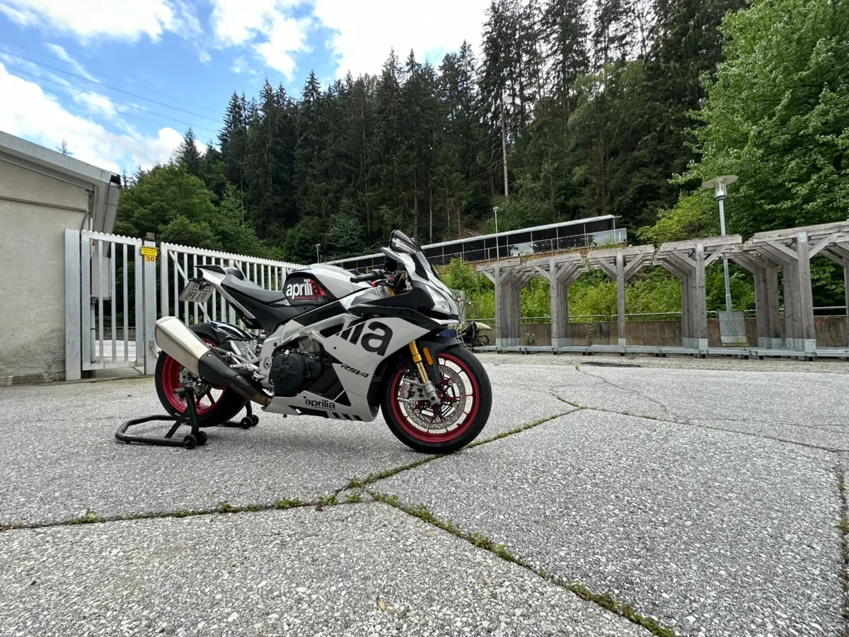 Aprilia RSV