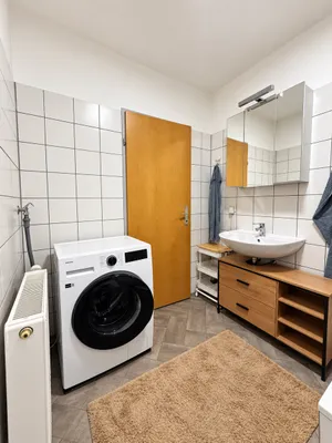 2-Zimmer-Wohnung mieten in Neunkirchen – 50 m², € 703 – Bild 10 von 14