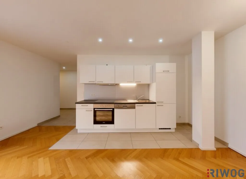 SANIERTE ALTBAU WOHNUNG MIT FREIFLÄCHE | RUHELAGE | SCHÖNBRUNN NÄHE | 360° BESICHTIGUNG - Widok 2