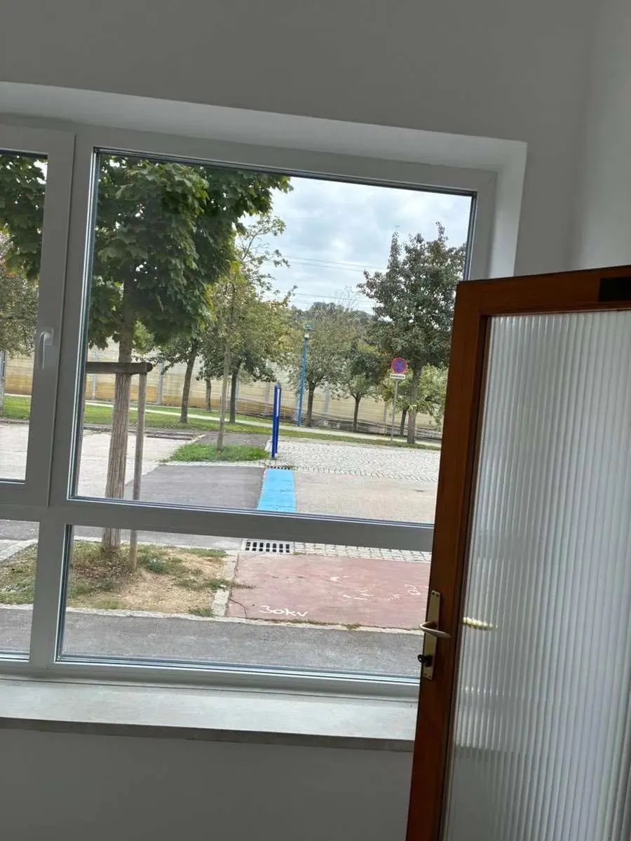 Kleines Geschäftslokal auch als Büro oder Therapieraum geeignet. - Ansicht 3