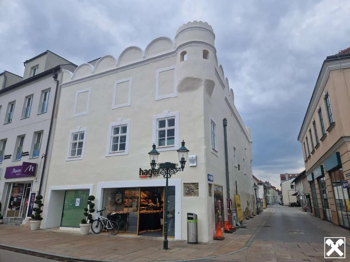 EINZIGARTIGES UND BEEINDRUCKENDES WOHNJUWEL - DEN TULLNER HAUPTPLATZ IM
