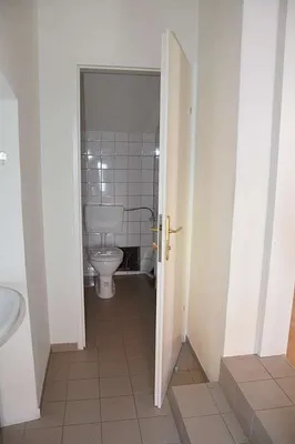 Gewerbeimmobilie mieten in Horn – 42,1 m², € 481 – Bild 5 von 12
